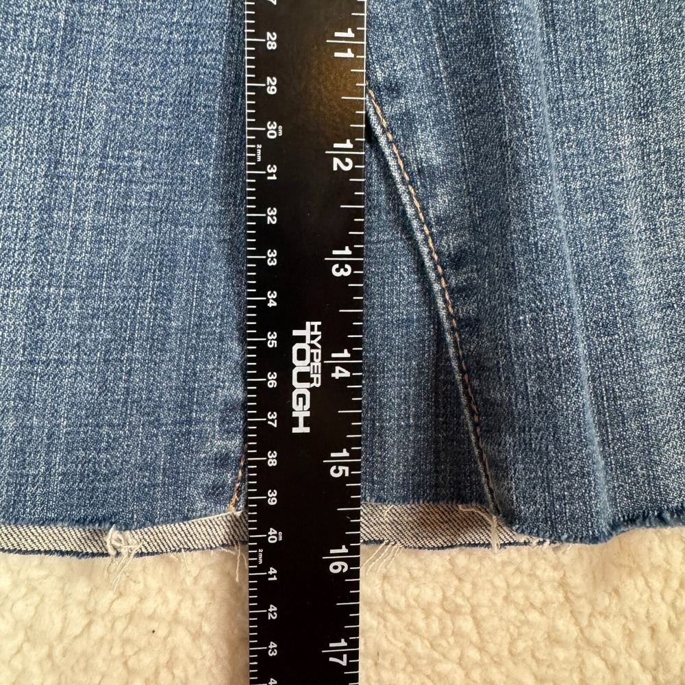 Levi's 512 Perfectly Slimming Denim Mini Skirt Sz 8 Medium Frayed Hem Pencil - Picture 3 of 6